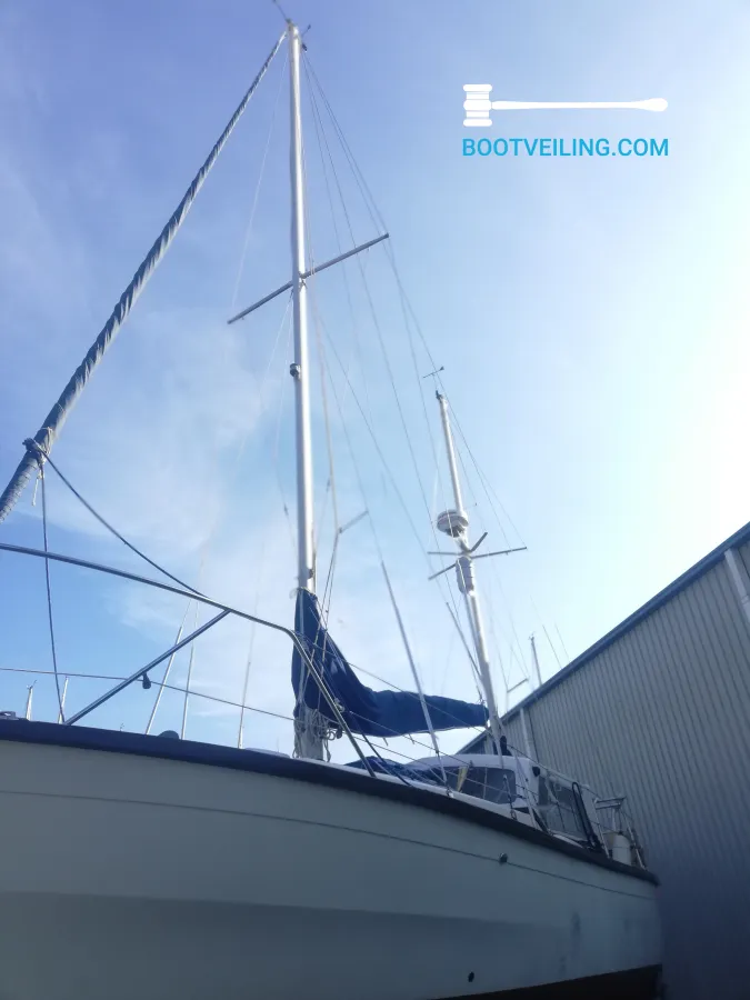 Polyester Sailboat Colvic 31