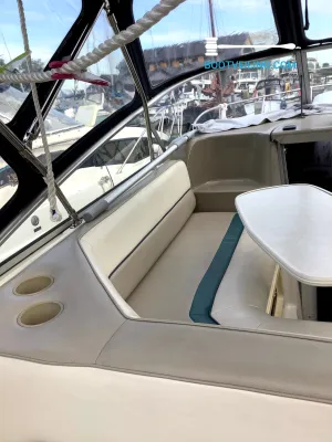 Polyester Speedboat Bayliner 2355 Photo 3