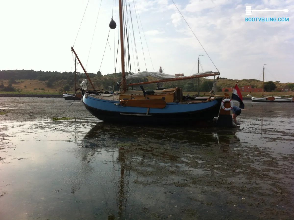 Steel Sailboat Lemsteraak 9 Meter