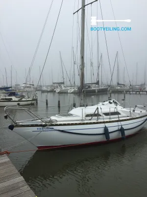 Polyester Sailboat Hurricane 23 Photo 9