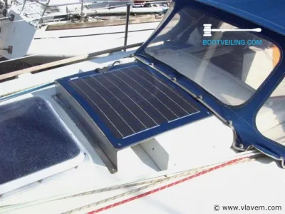 Polyester Sailboat Dufour 29 Photo 10