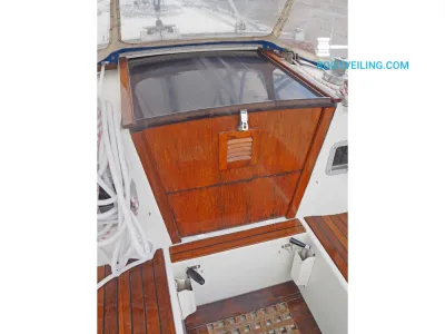 Polyester Sailboat Beneteau First 42 Photo 60