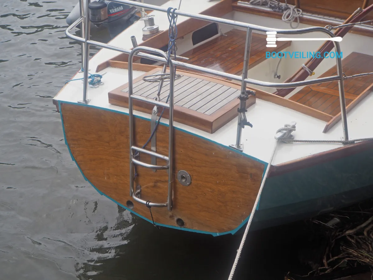 Wood Sailboat Waarschip 870