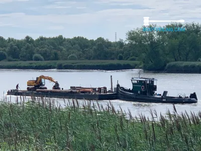 Steel Workboat Push boat Werkboot Photo 18