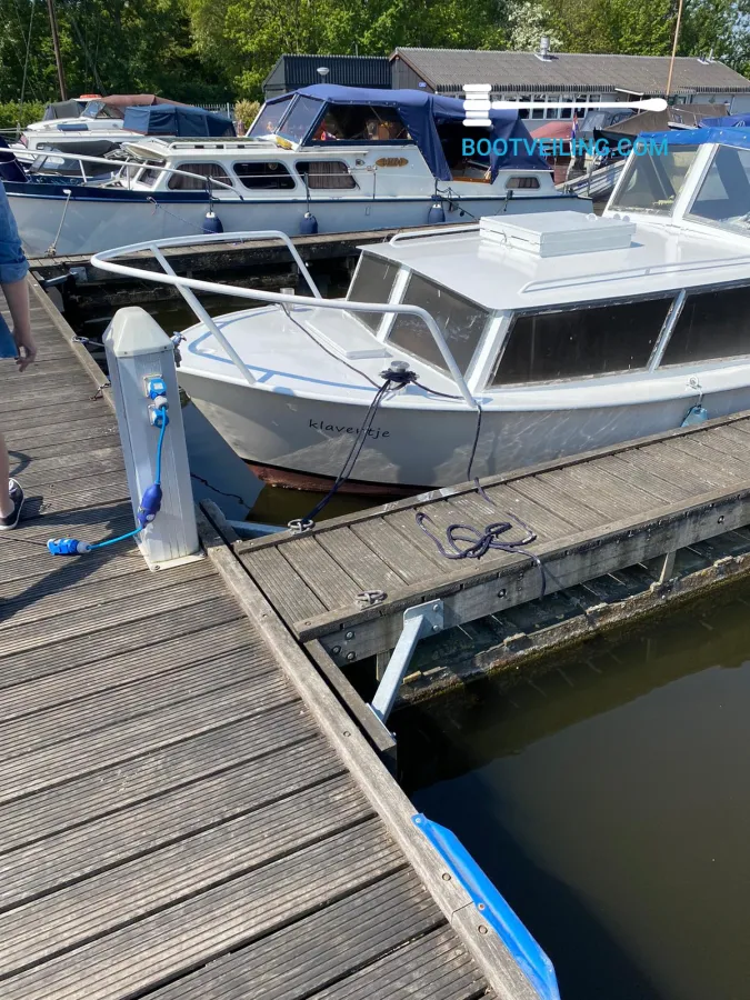 Steel Motorboat Cruiser 22