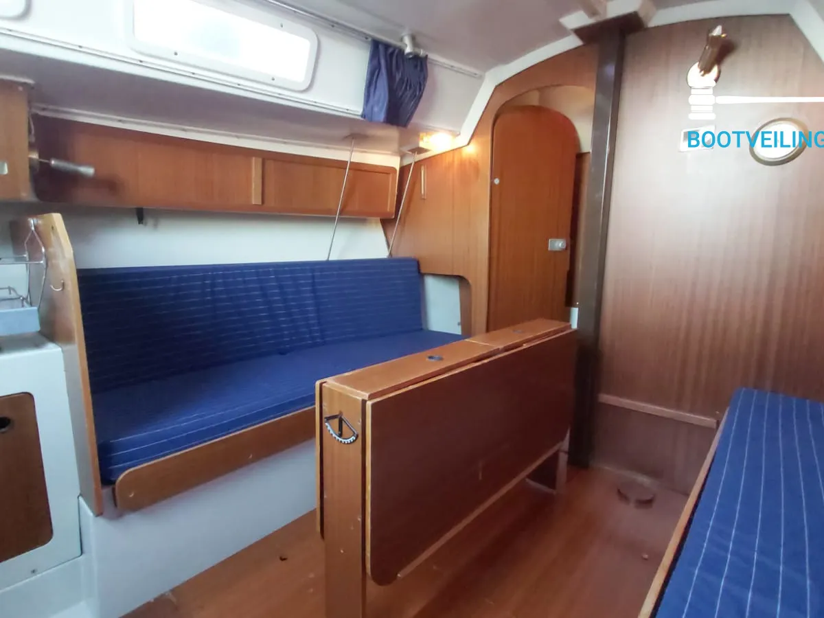 Polyester Sailboat Etap 28