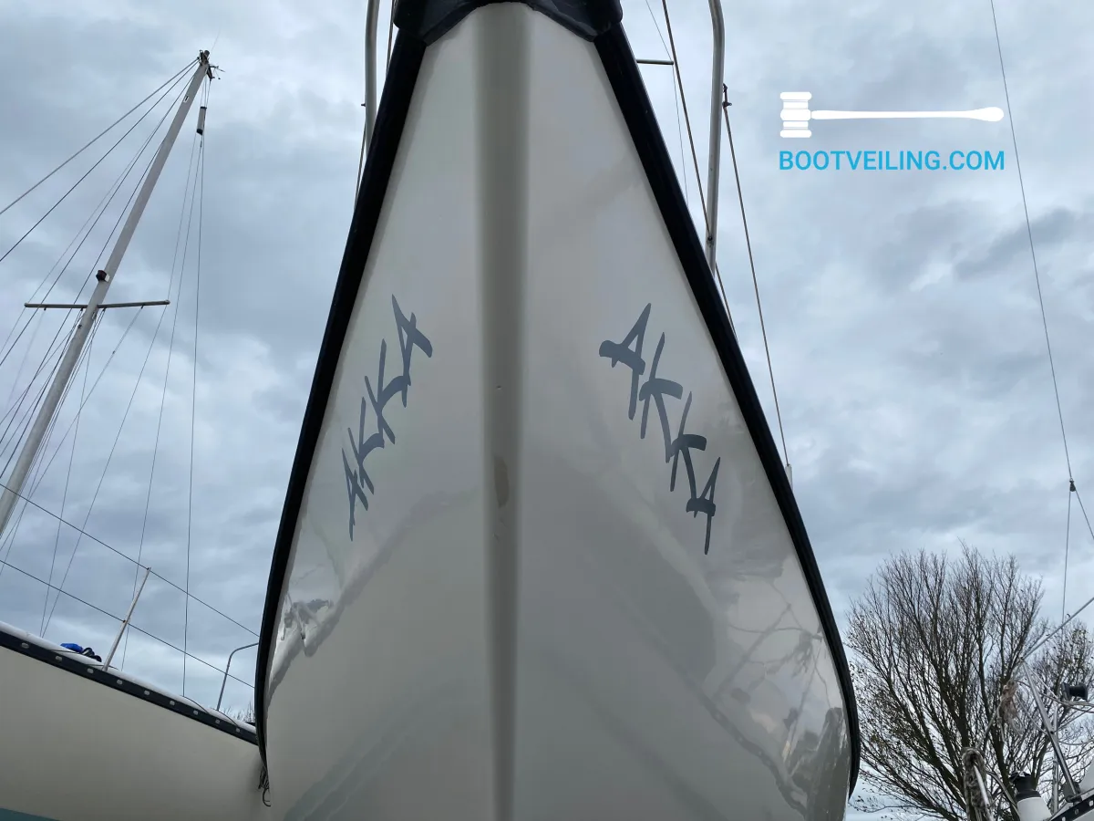 Polyester Sailboat Etap 28