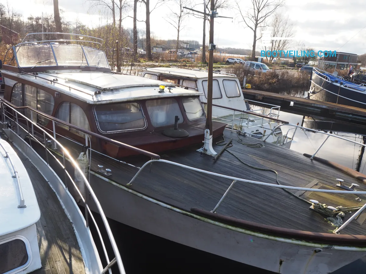 Steel Motorboat Super van Craft 1350