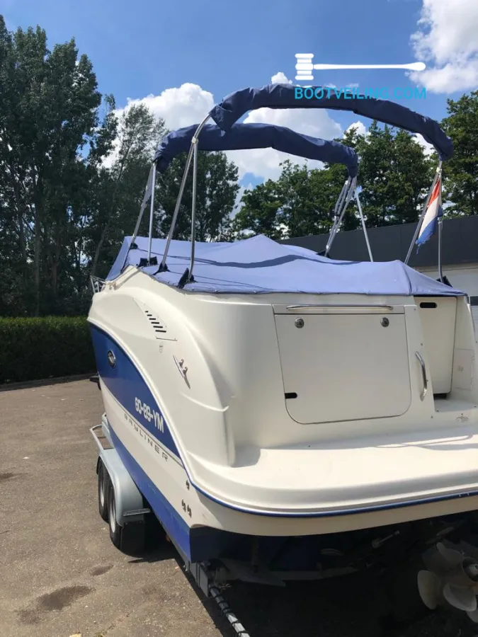 Polyester Speedboat Bayliner 265