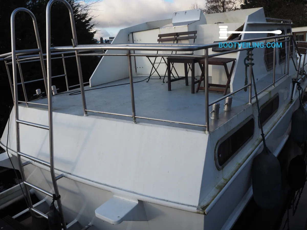 Steel Motorboat Beachcraft 1200