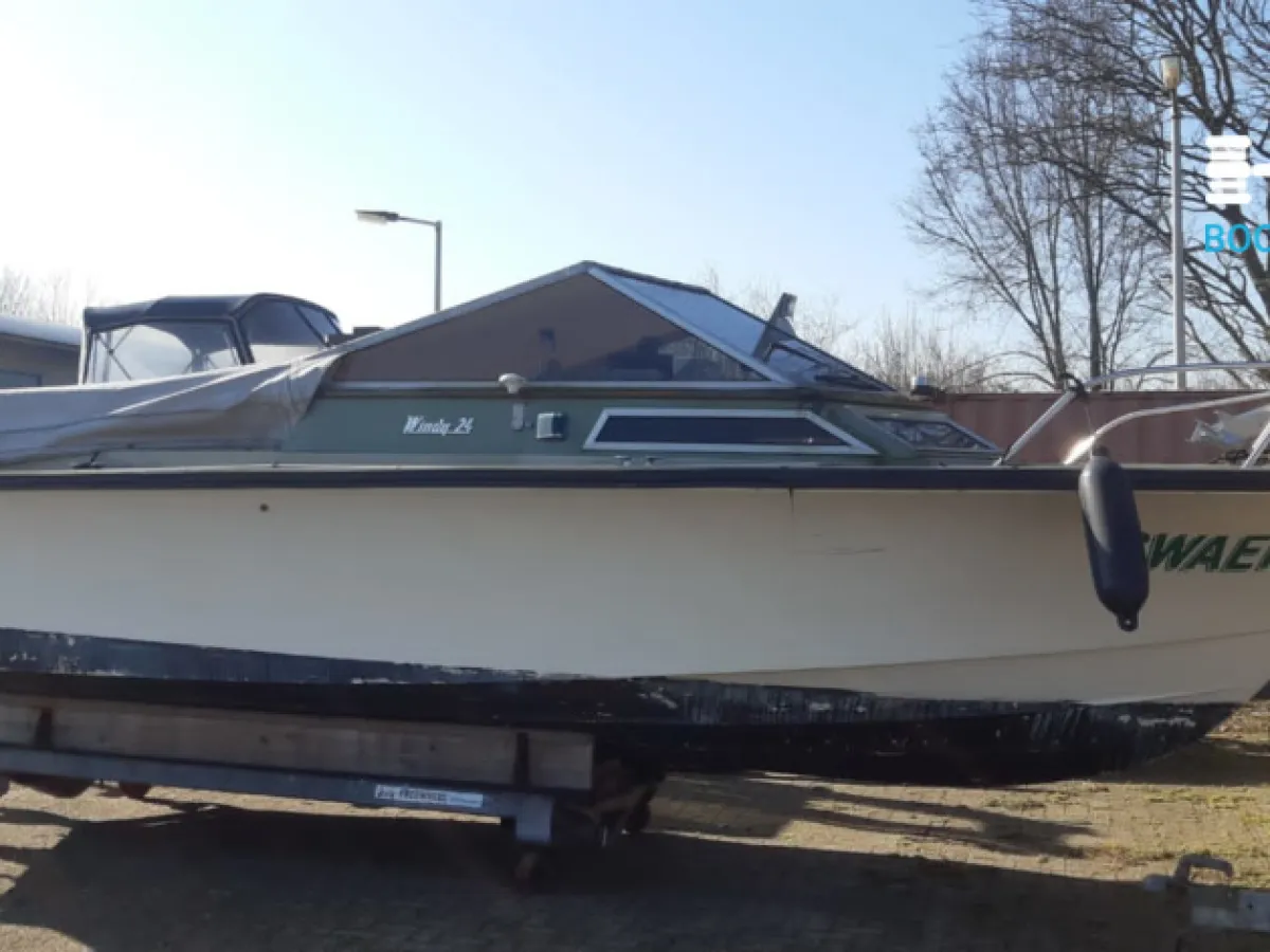 Polyester Speedboat Windy 24