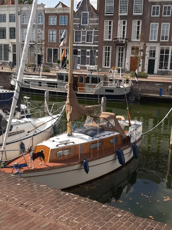 Wood Sailboat Van de Stadt Delta 777