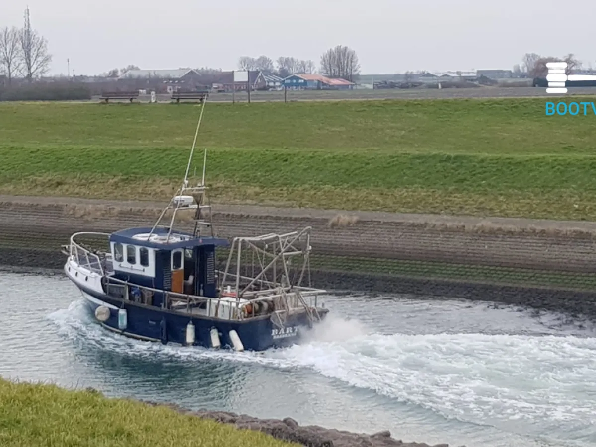 Polyester Workboat Aquastar Napier 30 Fast Fisherman