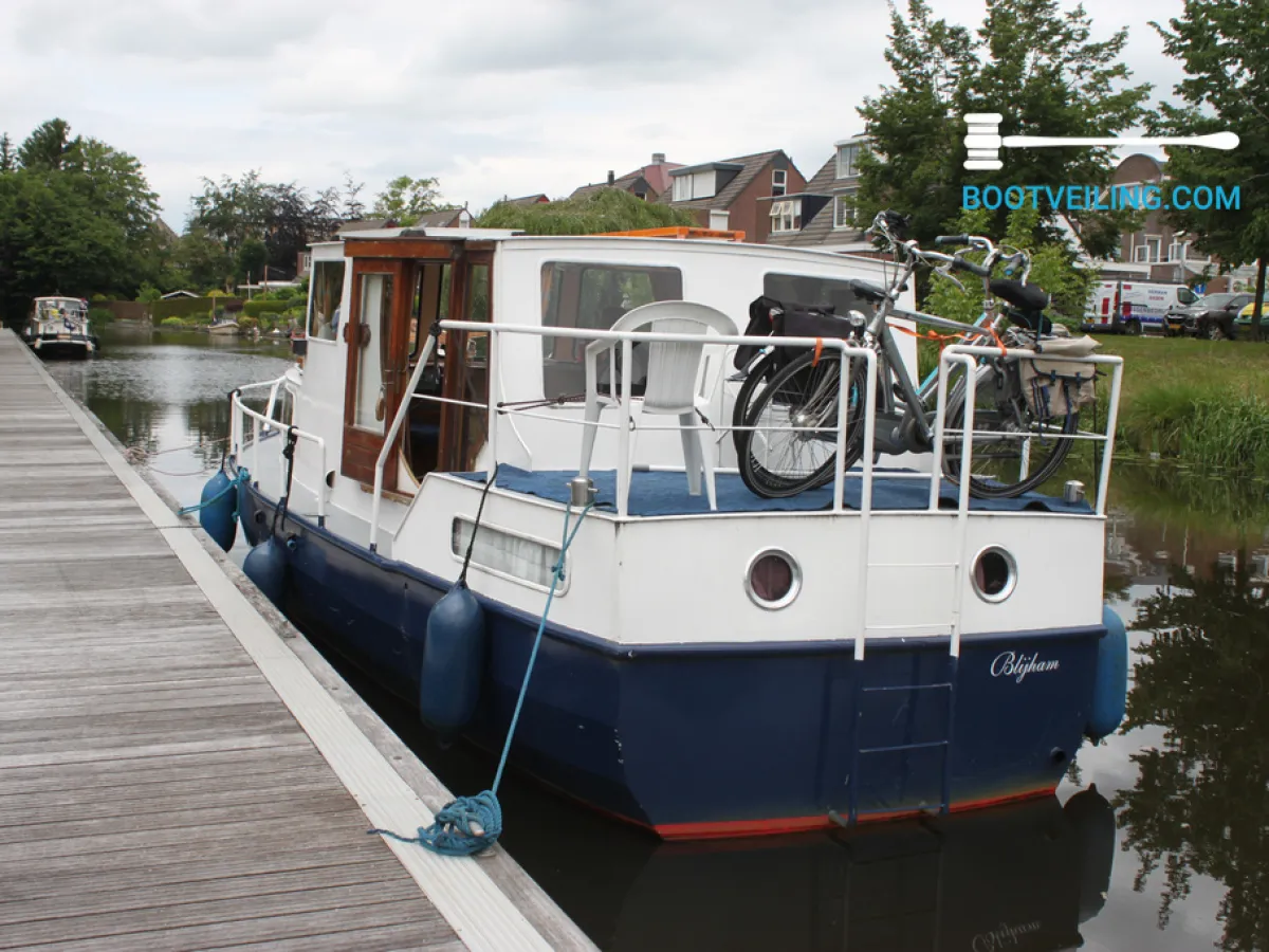 Steel Motorboat Motor cruiser 34