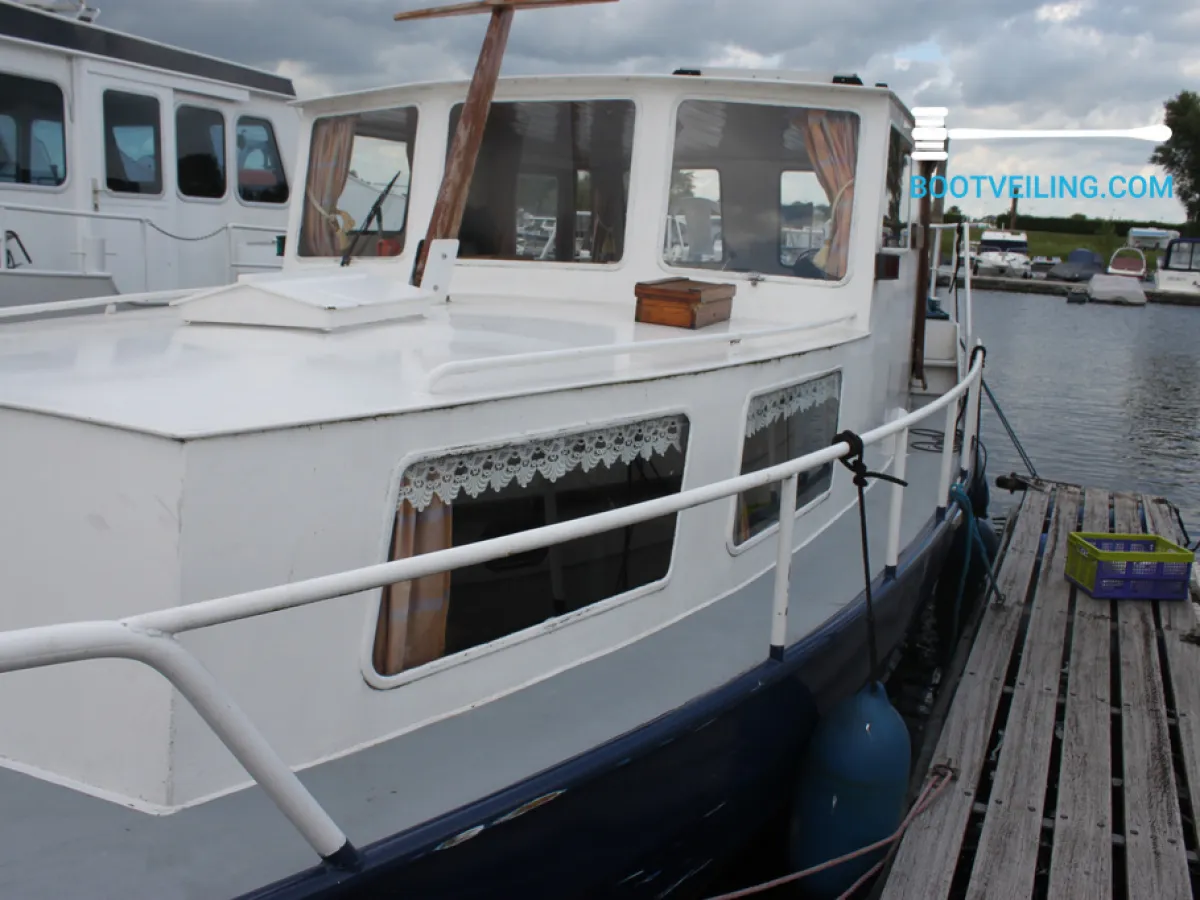 Steel Motorboat Motor cruiser 34