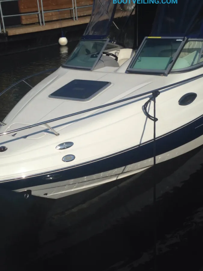 Polyester Speedboat Chaparral Ssi 215