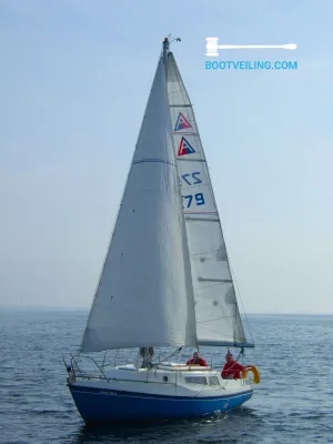 Polyester Sailboat Atlas 25 Photo 1