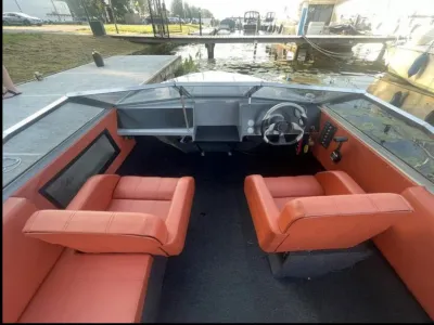 Polyester Speedboat Bayliner Mutiny Photo 4