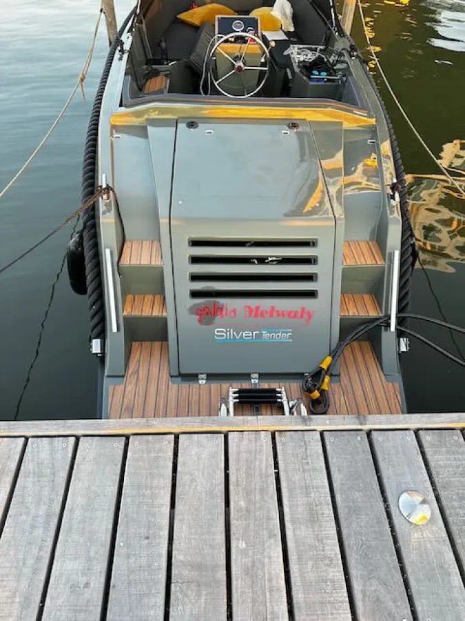 Polyester Sloep Silver Yacht 655 tender