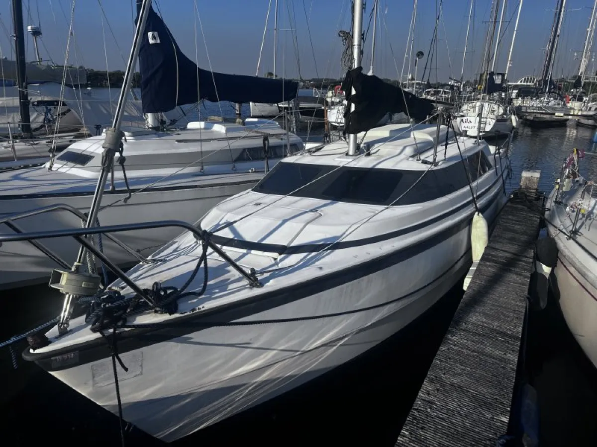 Polyester Zeilboot MacGregor 26