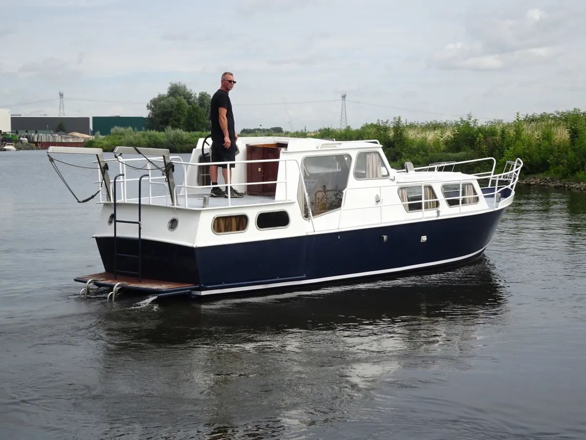 Staal Motorboot Dieze Kruiser 900