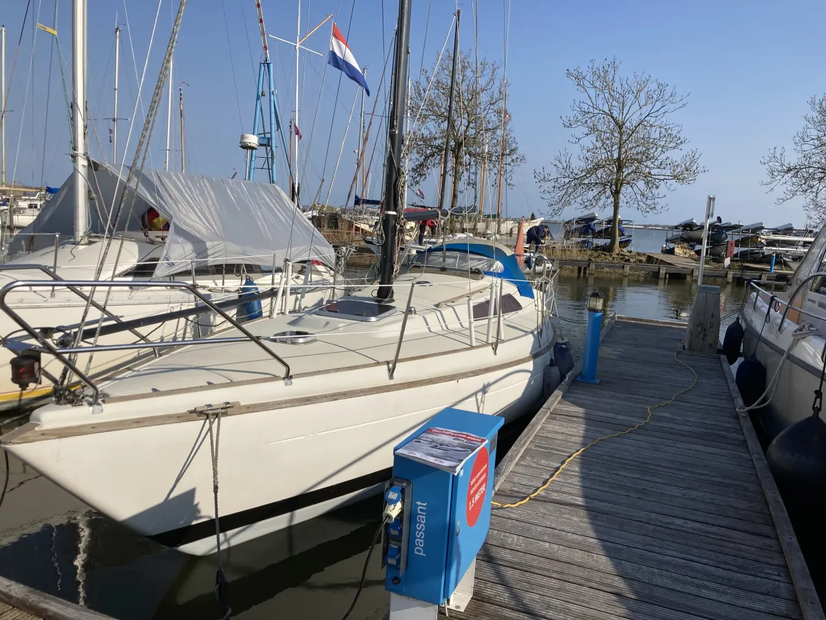 Polyester Zeilboot Bostrom 31 MKII