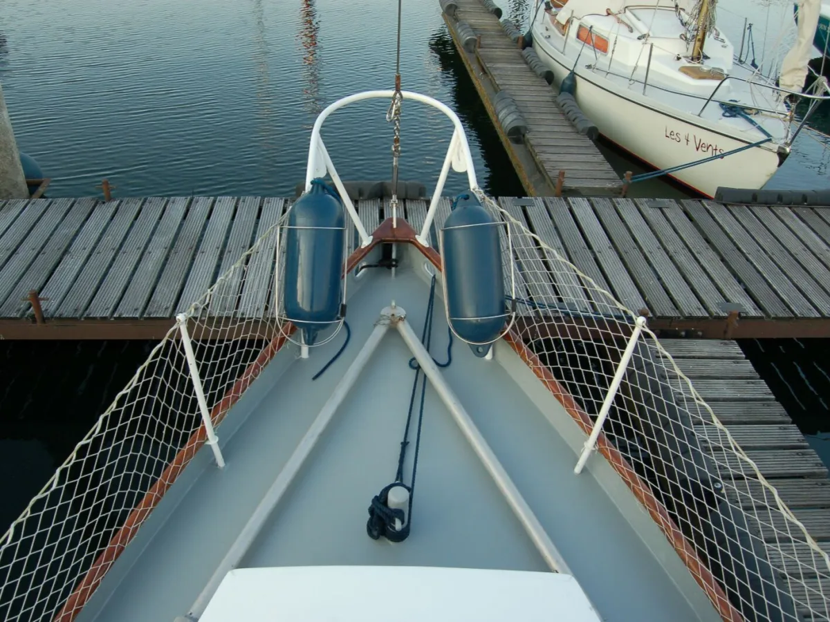 Staal Zeilboot Baron van Höevell 850