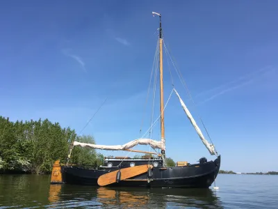 Steel sailboat Vollenhovense bol Platbodem Photo 3