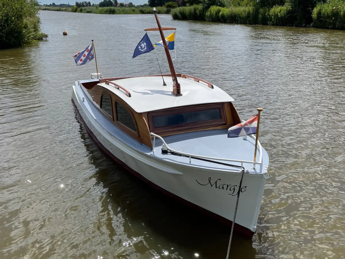 Staal Motorboot Draaisma Notarisboot