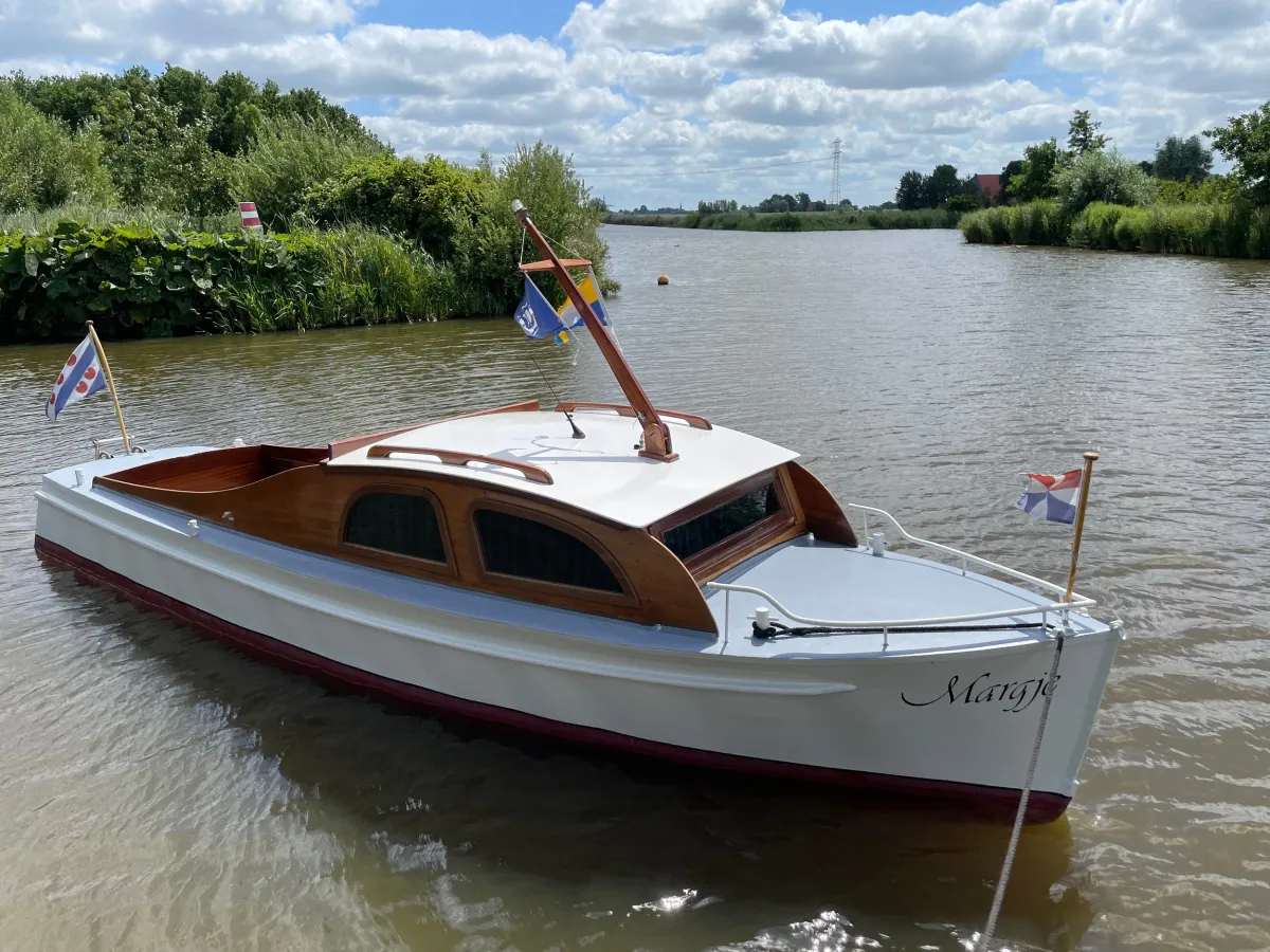 Steel Motorboat Draaisma Notarisboot