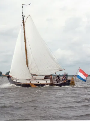 Steel sailboat Vollenhovense bol 850 Photo 2