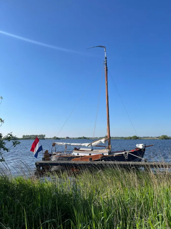 Steel sailboat Vollenhovense bol 850