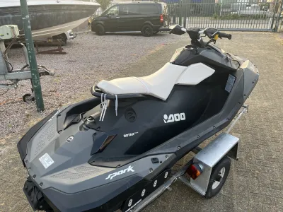 Polyester Jetski Sea-Doo Spark 900 HO 2kp Foto 2