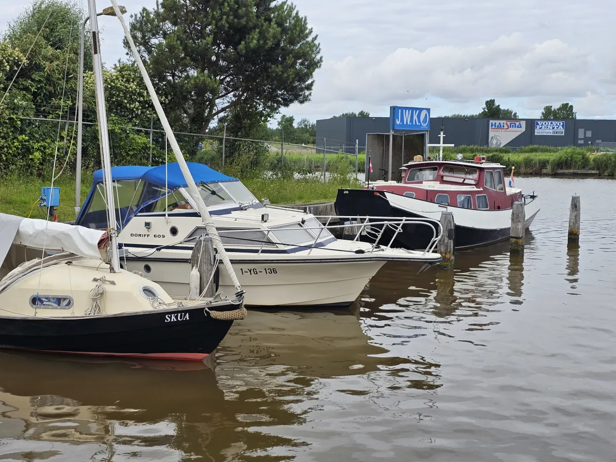 Polyester Motorboat Doriff 609