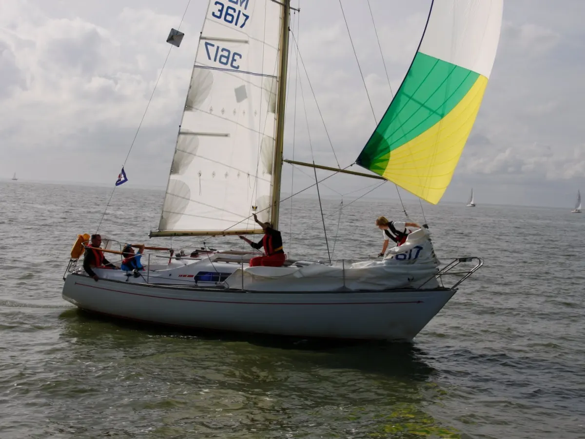 Polyester Zeilboot Spirit 28