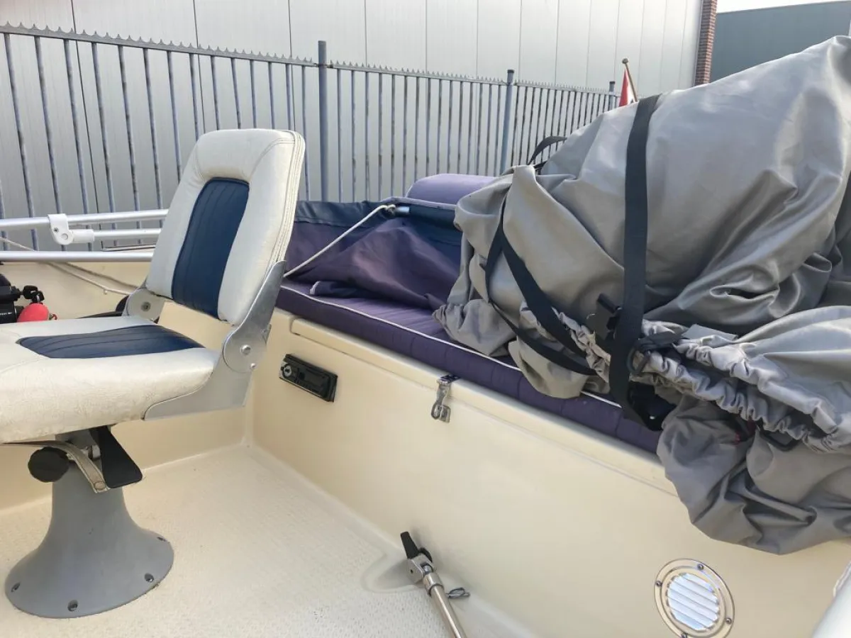 Polyester Console boat Nordcraft 430