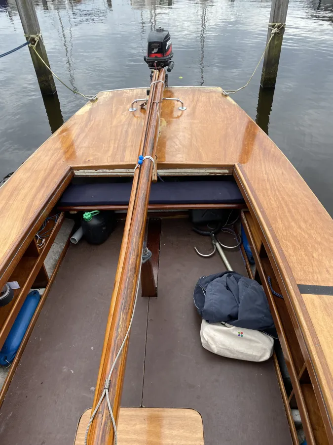 Hout Open zeilboot BM 16m2