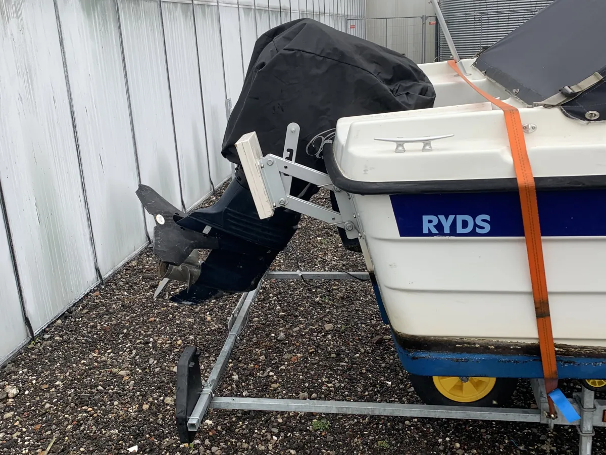 Polyester Open motorboot Ryds 520st