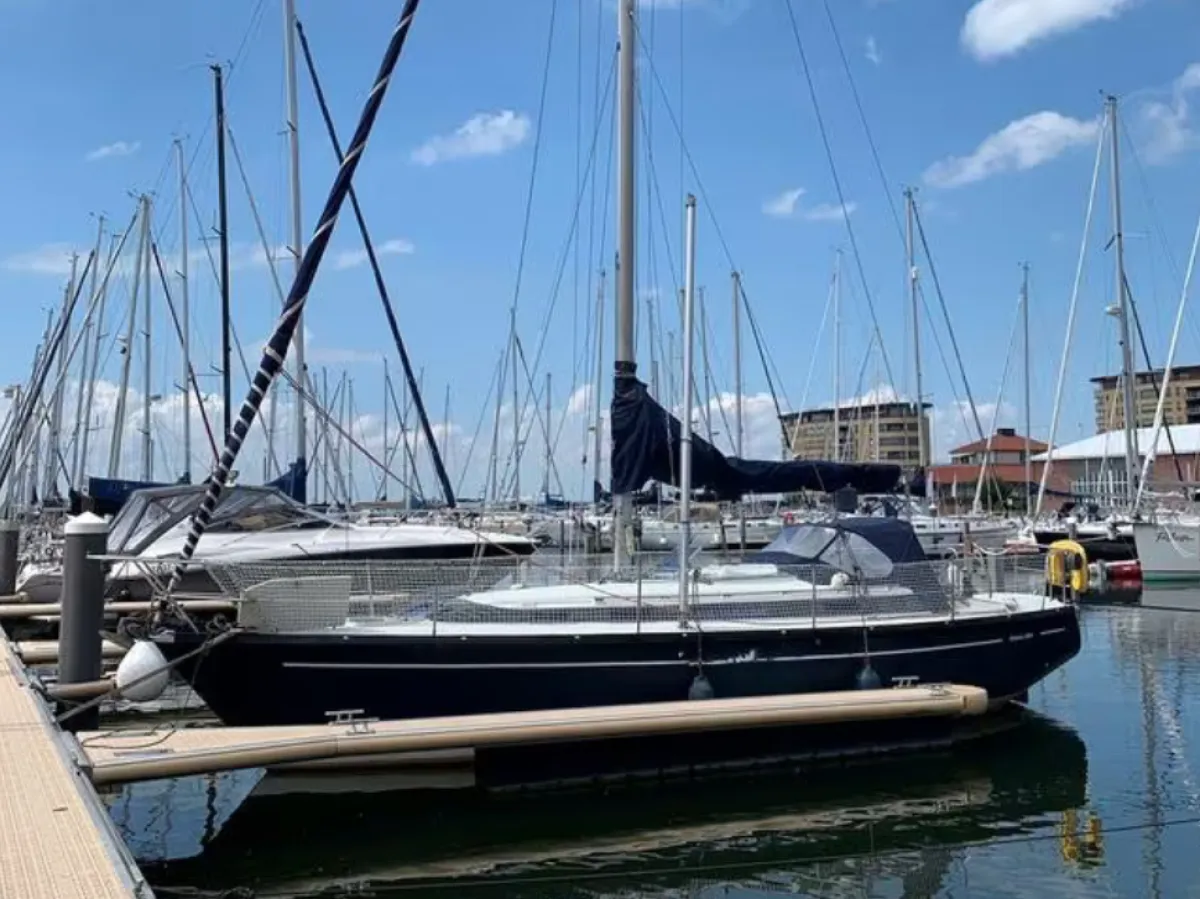 Polyester Sailboat Dufour 4800