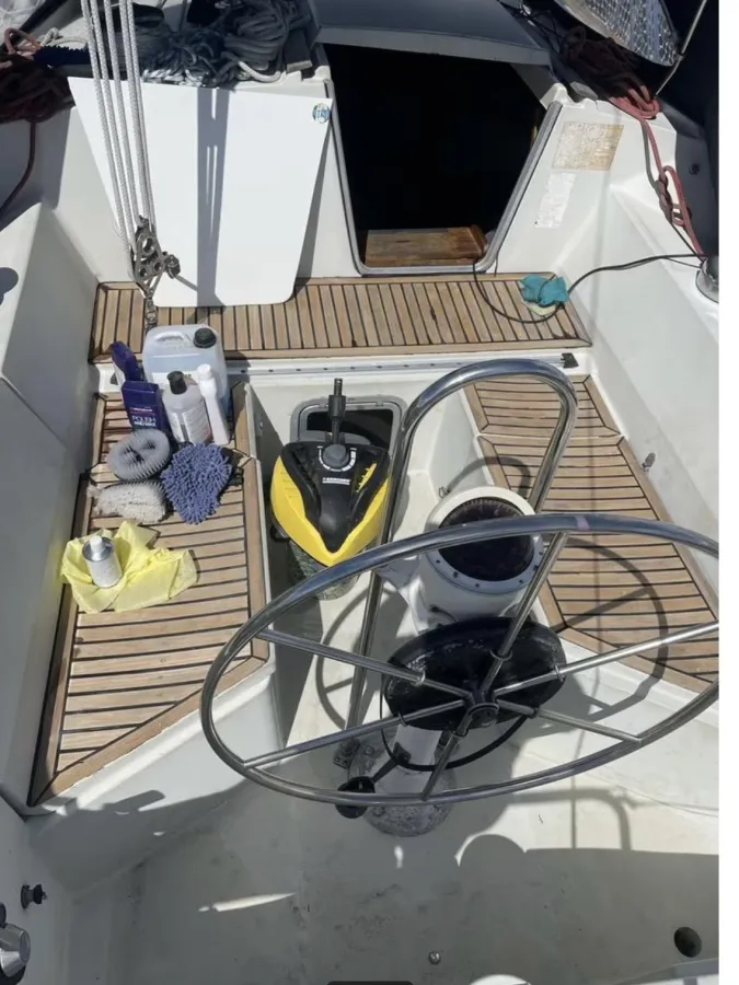 Polyester Sailboat Dufour 4800