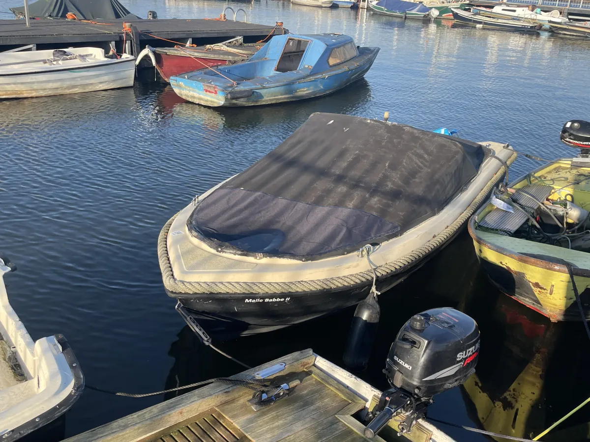 Polyester Bateau économique Mythos 470