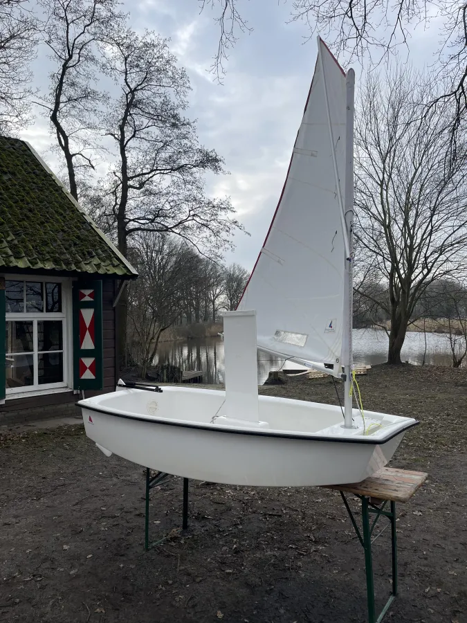 Polyester Open zeilboot Optimist Dragon Marine BV