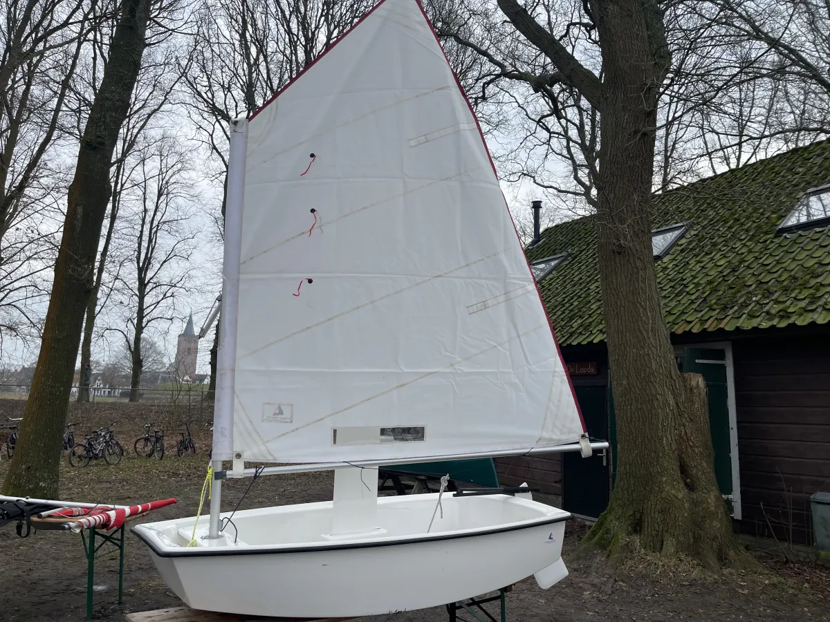 Polyester Open zeilboot Optimist Dragon Marine BV