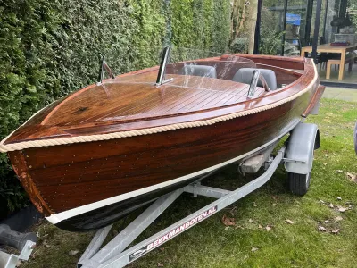 Wood Speedboat Pierre Mattonnat 450 Photo 3