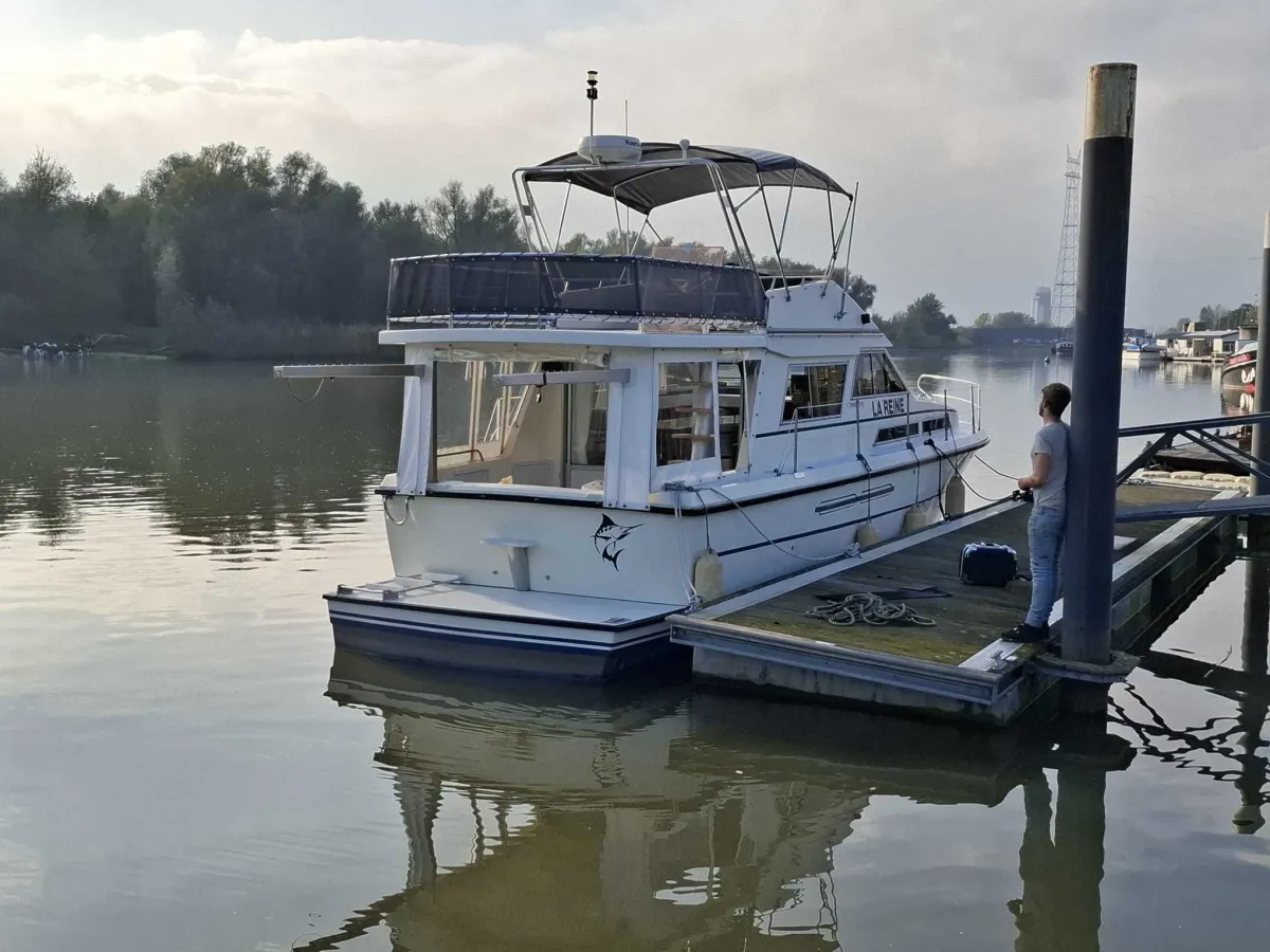 Polyester Motorboat Princess 385