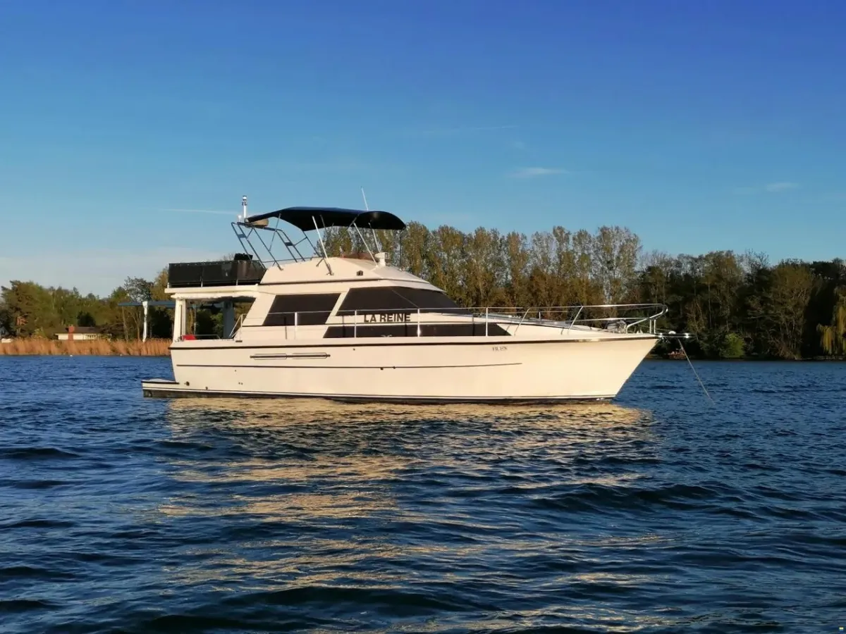 Polyester Bateau à moteur Princess 385