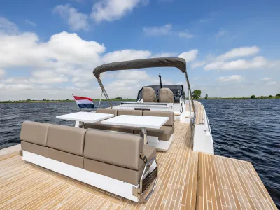 Polyester Bateau rapide Fiart Seawalker 35 Photo 4