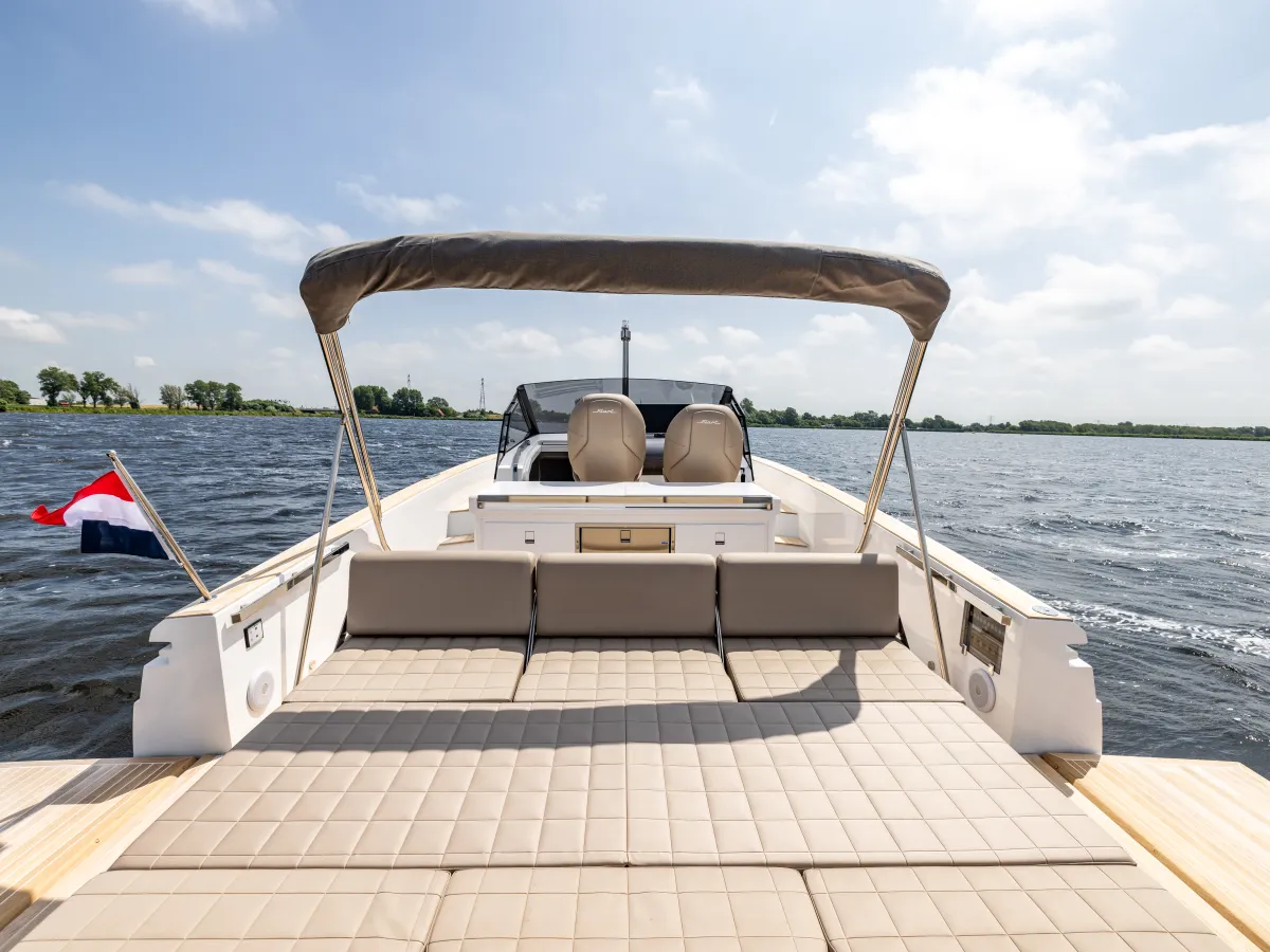 Polyester Bateau rapide Fiart Seawalker 35