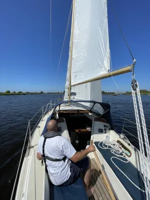 Polyester Sailboat Jaguar 27 Photo 12