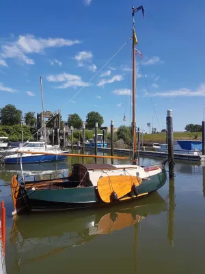 Steel Sailboat Grundel Platbodem Photo 1